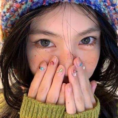 可爱小小姐封面